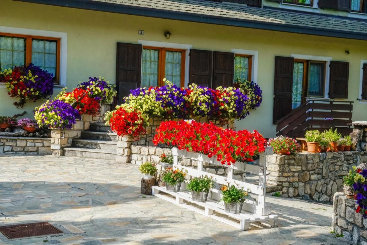 Sci Sport Rooms & Suites Бормио Экстерьер фото